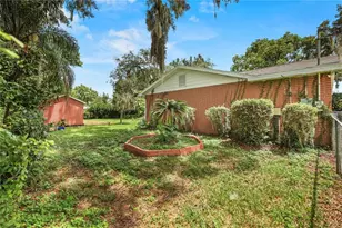1805 Dierker Dr, Valrico, FL 33596 - Photo 35