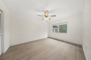 1805 Dierker Dr, Valrico, FL 33596 - Photo 19