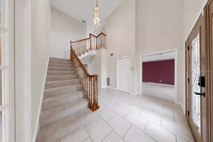13104 Waterford Run Dr, Riverview, FL 33569 - Photo 7
