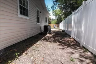 6018 N 49th St, Tampa, FL 33610 - Photo 39