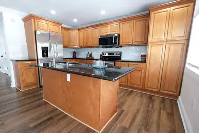 6018 N 49th Street, Tampa, FL 33610 - Photo 9