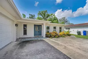 1541 Pleasant Grove Dr, Dunedin, FL 34698 - Photo 3