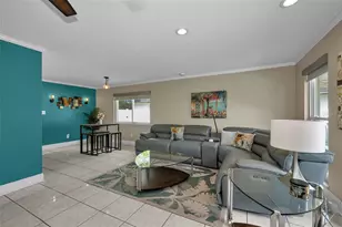 1541 Pleasant Grove Dr, Dunedin, FL 34698 - Photo 7