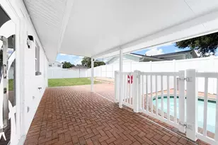 15810 Sea Oats Pl, Tampa, FL 33624 - Photo 29