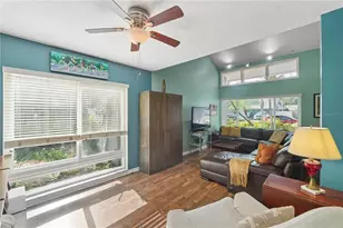4712 Deerwalk Ave, Tampa, FL 33624 - Photo 11