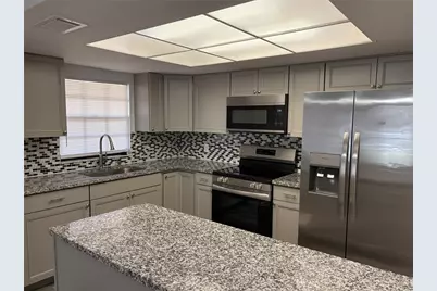 4015 Ashford Green Place #D202, Tampa, FL 33613 - Photo 3