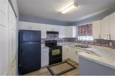 3110 Gordon Court, Tampa, FL 33619 - Photo 9
