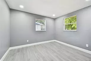 11011 Pickering Ln, Port Richey, FL 34668 - Photo 11