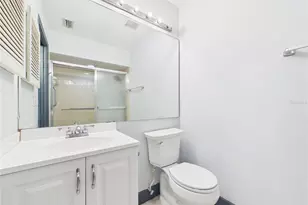 11239 Cedar Hollow Ln, Tampa, FL 33618 - Photo 25