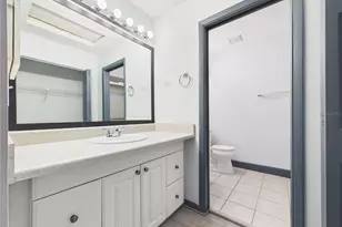 11239 Cedar Hollow Ln, Tampa, FL 33618 - Photo 23