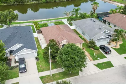 14358 Edinburgh Moor Drive, Wimauma, FL 33598 - Photo 3