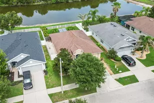 14358 Edinburgh Moor Dr, Wimauma, FL 33598 - Photo 3