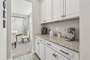 19328 Breynia Dr, Lutz, FL 33558 - Photo 13