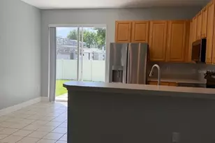 11503 Declaration Dr, Tampa, FL 33635 - Photo 3