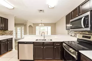 6730 Brittany Chase Ct, Orlando, FL 32810 - Photo 13