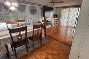 225 Dixie Ln, Tarpon Springs, FL 34689 - Photo 11