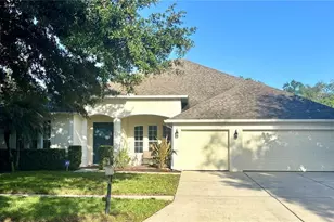 307 Carriage Oak Pl, Seffner, FL 33584 - Photo 1