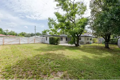 2421 Linsey Street, Tampa, FL 33605 - Photo 15