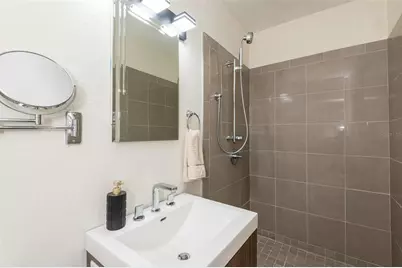 2421 Linsey Street, Tampa, FL 33605 - Photo 19
