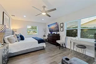 200 Park St N, Saint Petersburg, FL 33710 - Photo 15