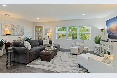 200 Park Street N, Saint Petersburg, FL 33710 - Photo 9