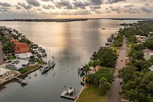 200 Park St N, Saint Petersburg, FL 33710 - Photo 5