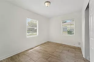 9310 N Highland Ave, Tampa, FL 33612 - Photo 9