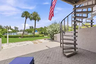 1375 Pinellas Bayway S, Tierra Verde, FL 33715 - Photo 29