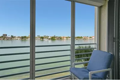 7984 Sailboat Key Boulevard S #306, Saint Petersburg, FL 33707 - Photo 9