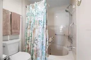 7984 Sailboat Key Blvd S, Saint Petersburg, FL 33707 - Photo 25
