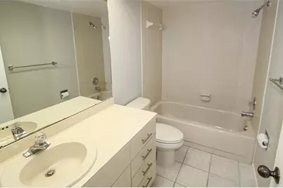 3203 Landmark Drive #2202, Clearwater, FL 33761 - Photo 11