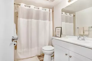 2424 W Tampa Bay Blvd, Tampa, FL 33607 - Photo 13