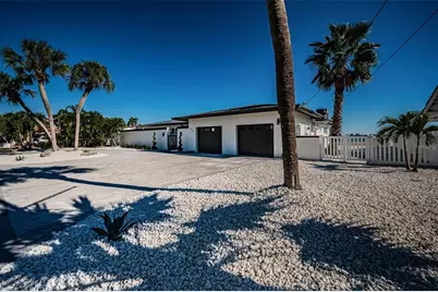 510 55th Avenue, Saint Pete Beach, FL 33706 - Photo 7
