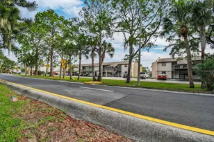 4515 Marine Pkwy, New Port Richey, FL 34652 - Photo 27