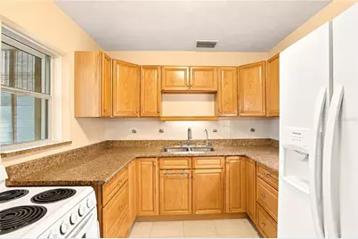 703 W Palmetto Street, Avon Park, FL 33825 - Photo 11