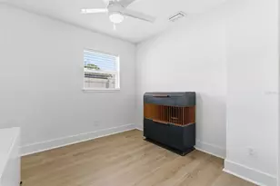 3916 Iowa Ave W, Tampa, FL 33616 - Photo 19