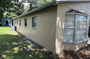 10406 N Central Ave, Tampa, FL 33612 - Photo 3