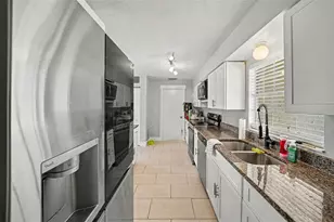 1180 Balfour Dr, Deltona, FL 32725 - Photo 9