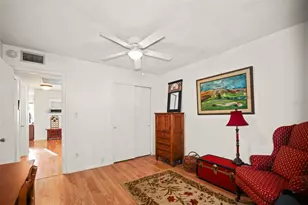 180 Sky Loch Dr W, Dunedin, FL 34698 - Photo 15