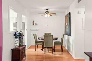 180 Sky Loch Dr W, Dunedin, FL 34698 - Photo 13