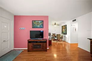 180 Sky Loch Dr W, Dunedin, FL 34698 - Photo 9