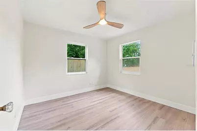 2960 Emerson Avenue S, Saint Petersburg, FL 33712 - Photo 21