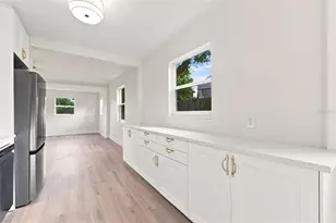 2960 Emerson Ave S, Saint Petersburg, FL 33712 - Photo 15