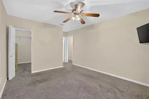 2202 Horsham Pl, Sun City Center, FL 33573 - Photo 41