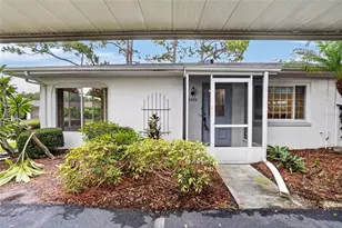 2202 Horsham Pl, Sun City Center, FL 33573 - Photo 1