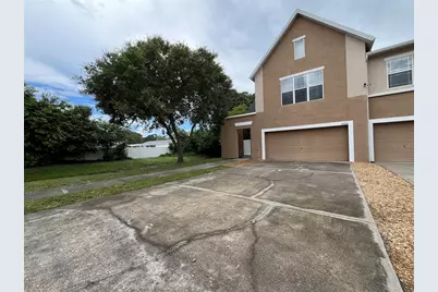 4326 Tyler Circle N, Saint Petersburg, FL 33709 - Photo 3