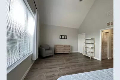 4326 Tyler Circle N, Saint Petersburg, FL 33709 - Photo 59