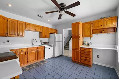 709 Caliente Drive, Brandon, FL 33511 - Photo 9
