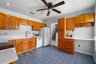 709 Caliente Dr, Brandon, FL 33511 - Photo 9