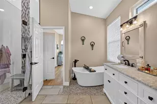 1747 Wood Brook St, Tarpon Springs, FL 34689 - Photo 19